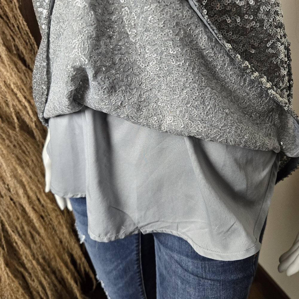 NWT GAP Silver Sequin Scoop Neck Dressy Tank Top - Picture 9 of 12